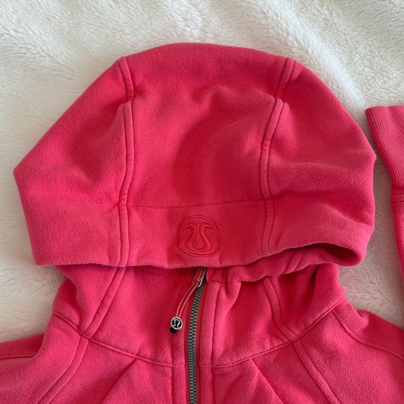 Lululemon CROPPED Scuba Full-Zip Hoodie - Picture 2 of 15